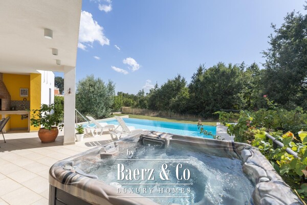 photo 5 Svetvinčenat, Two Modern Villas with Infinity Pools and Saunas - An Established Tourism Investment